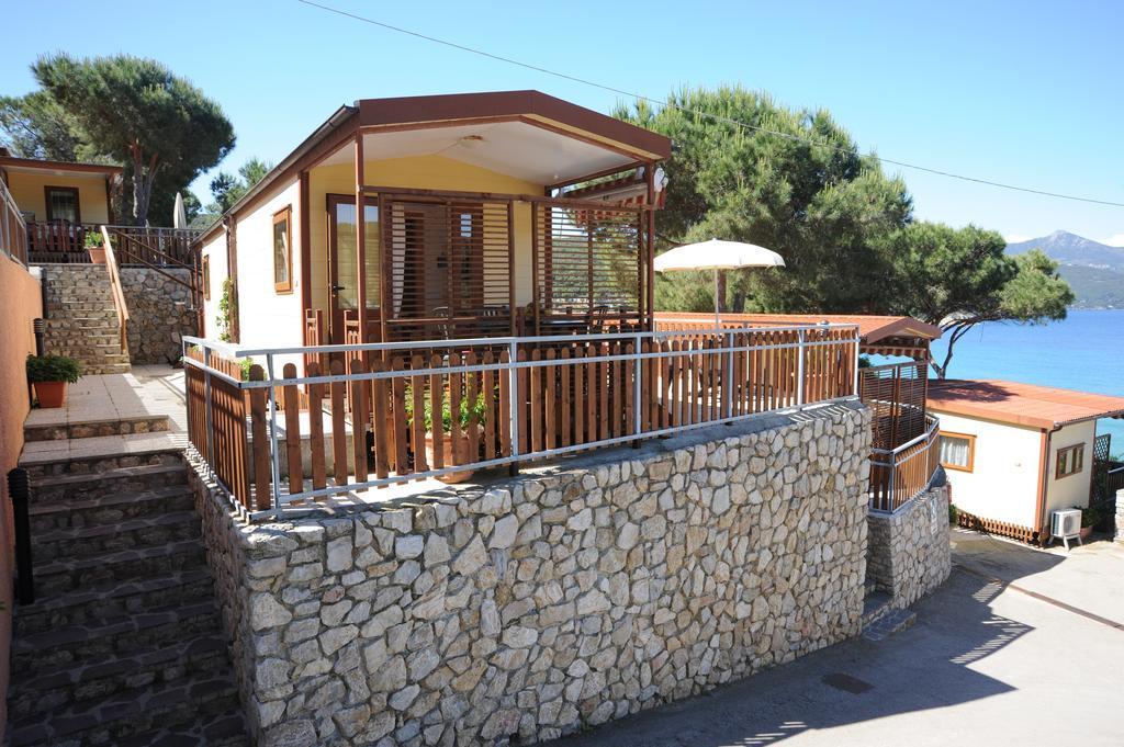 Camping Village Scaglieri Portoferraio Eksteriør billede